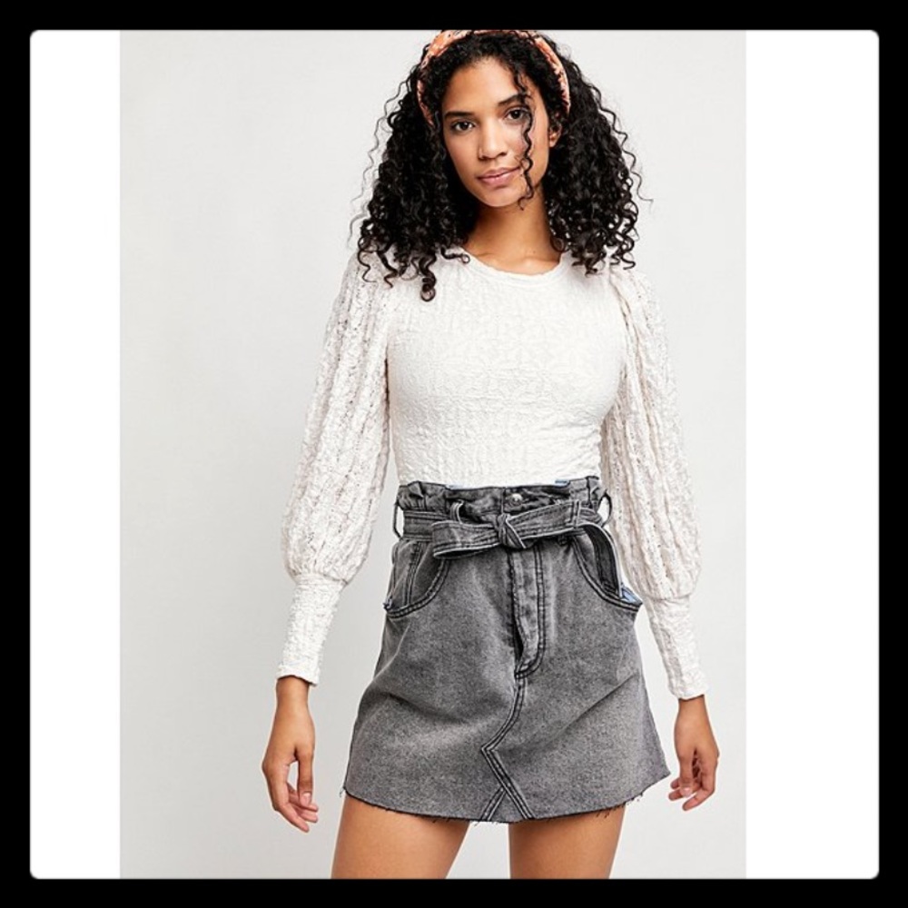 ❤️Free People Tea Time Long Puff Sleeve Top Med ❤️